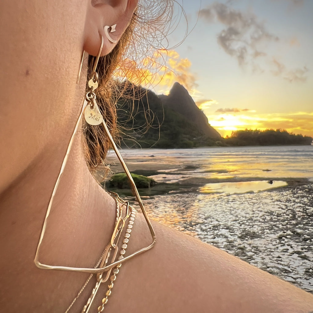 polynesian-triangle-gold-earrings-kauai