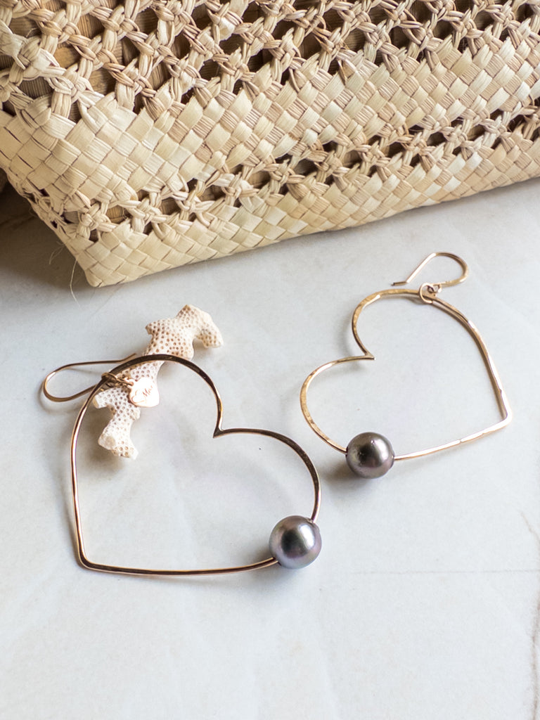 mai-love-heart-earrings-pearls