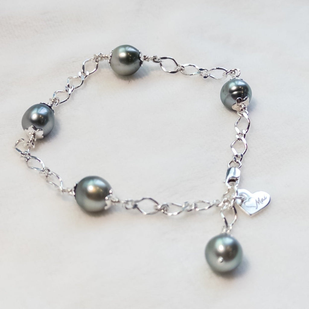 silver-link-pearl-bracelet