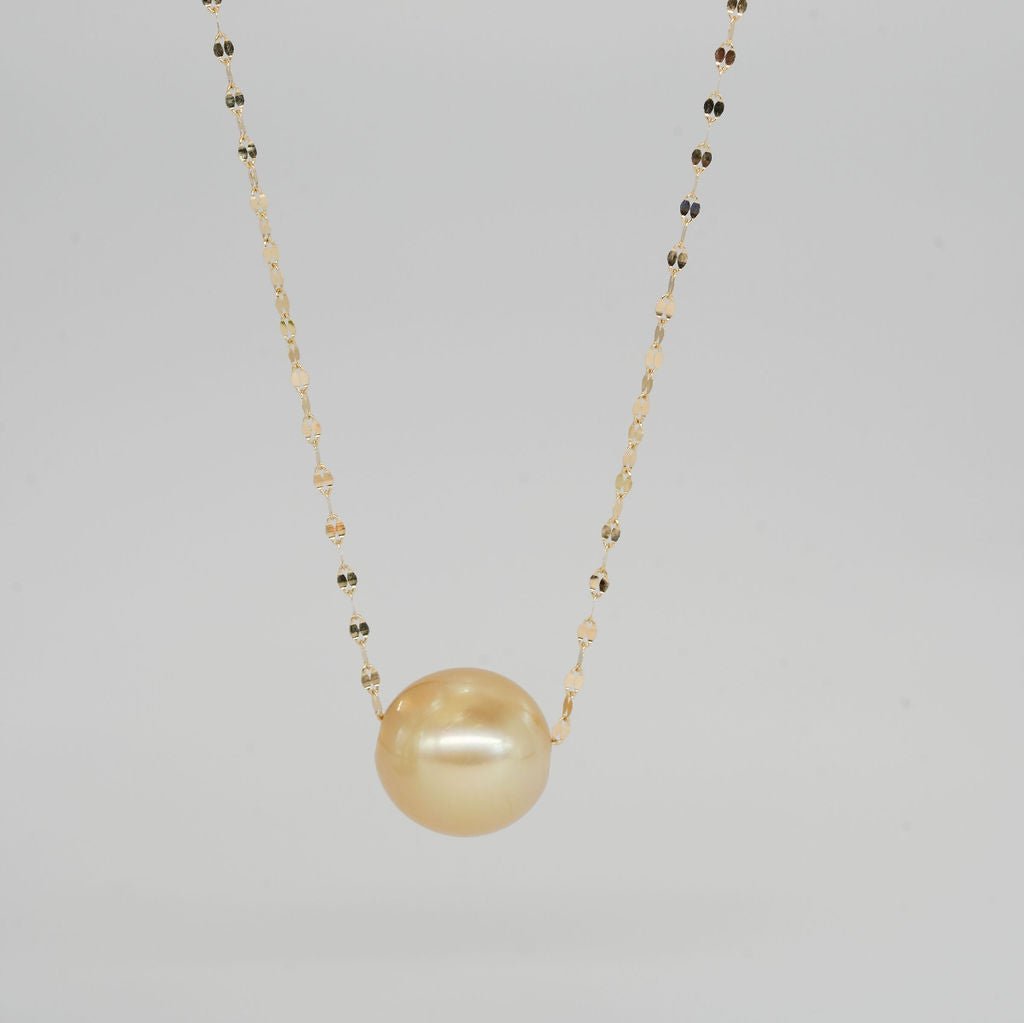 golden-pear-floating-necklace