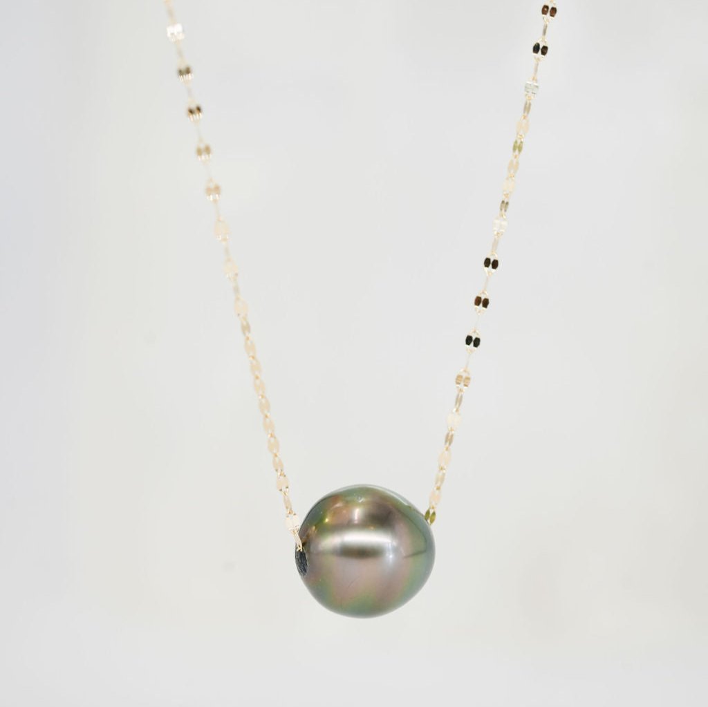 tahitian-pearl-floating-pearl